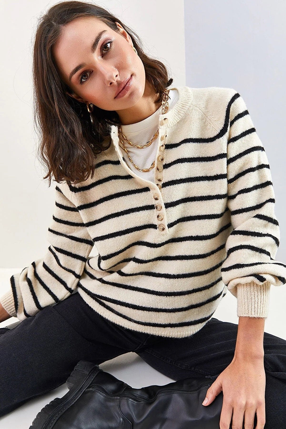 Striped Henley Pullover