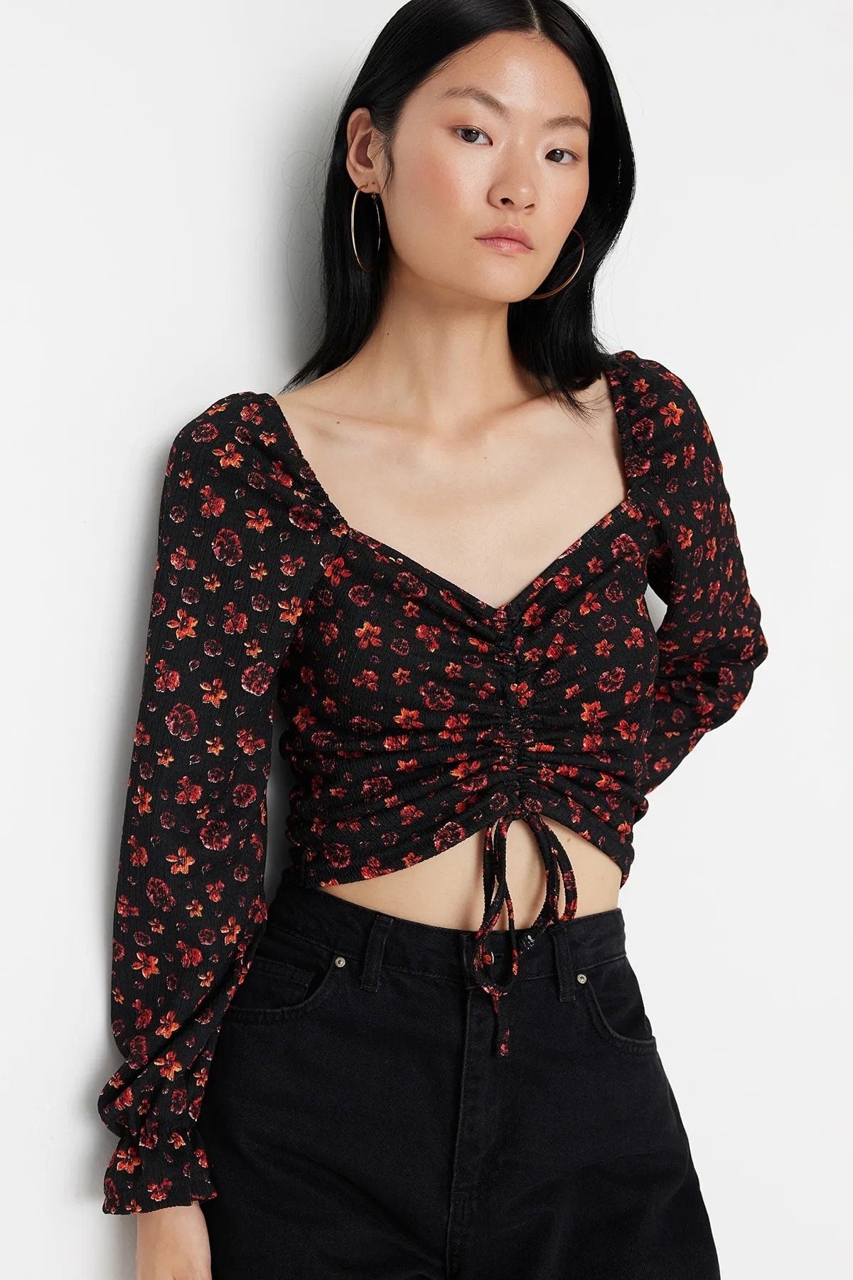 Black Floral Print Balloon Sleeve Heart Collar Blouse