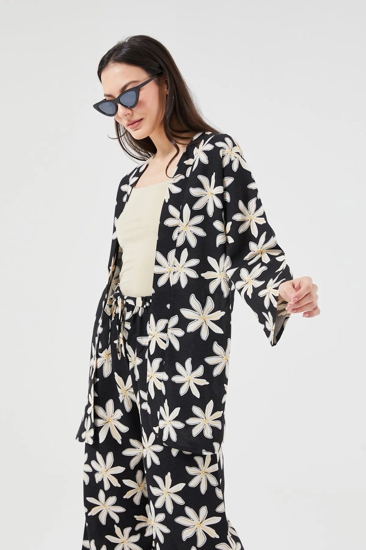 Black Floral Linen Beach Kimono