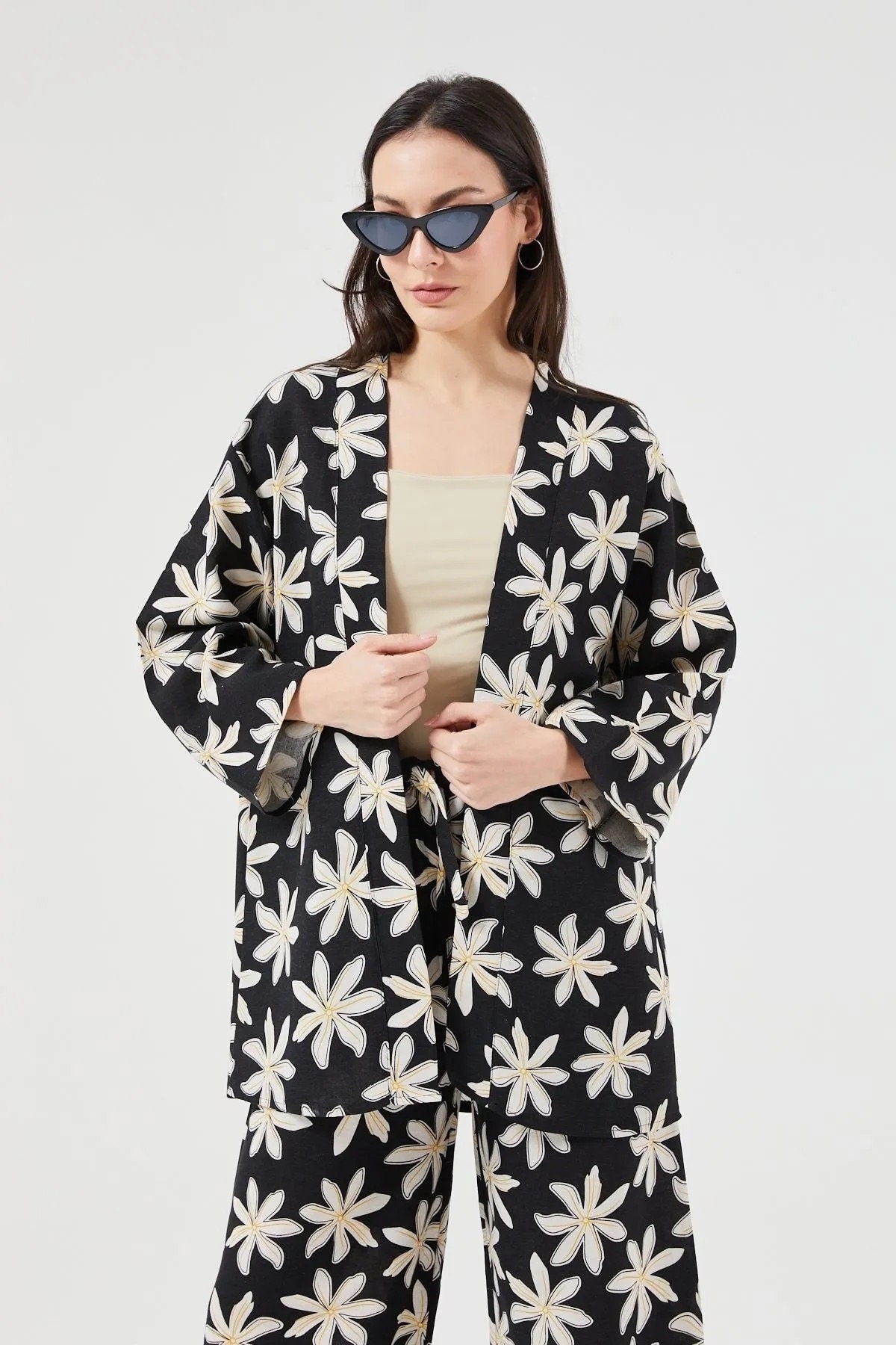 Black Floral Linen Beach Kimono