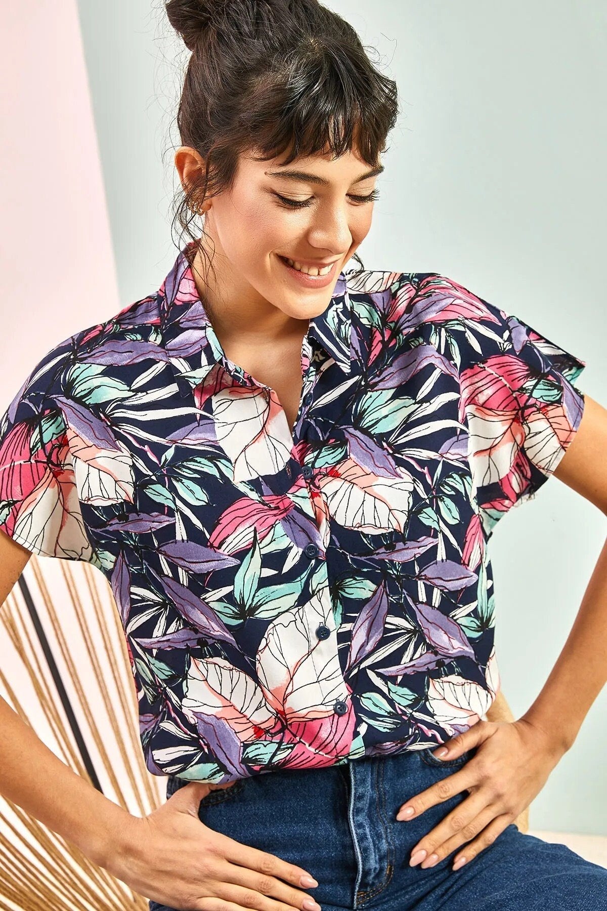 Hawaii Floral Short Sleeve Blouse