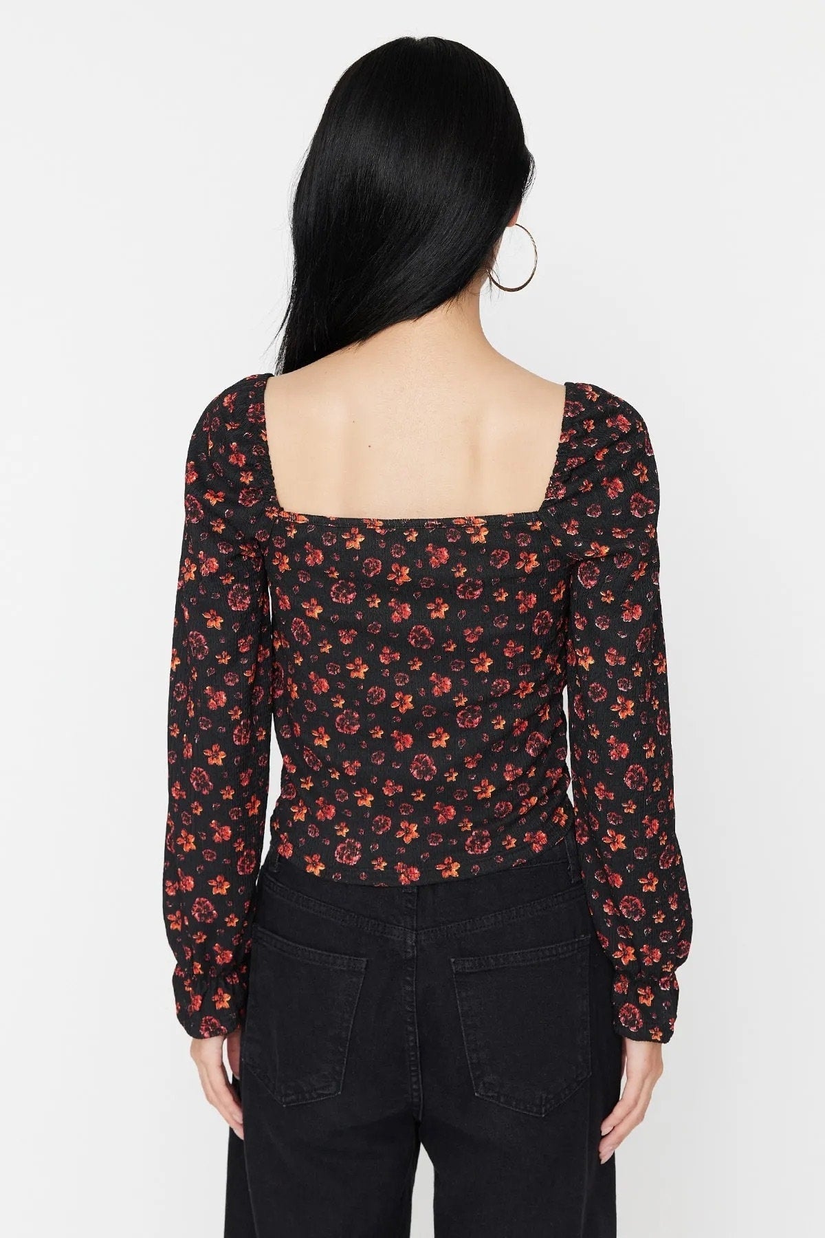 Black Floral Print Balloon Sleeve Heart Collar Blouse