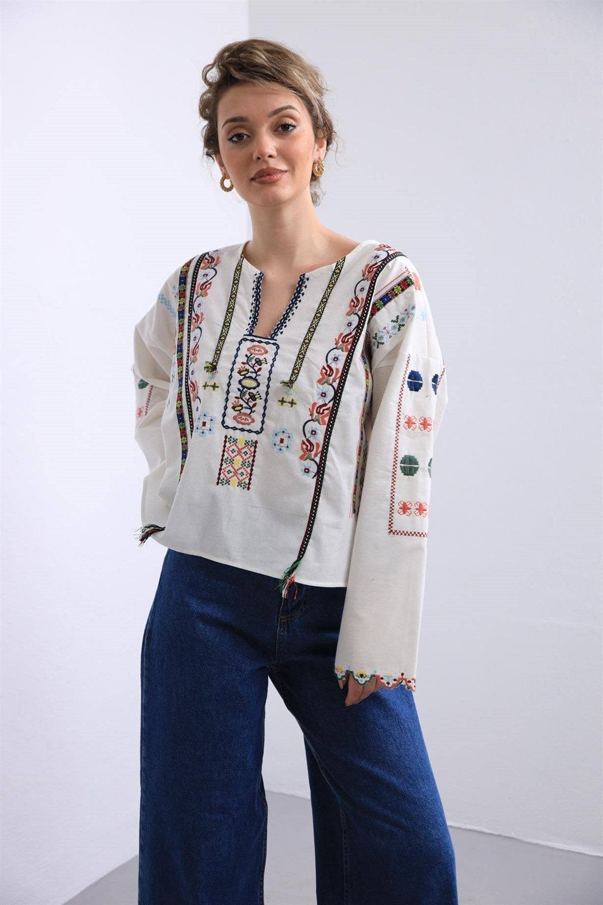 White Ethnic Boho Embroidered Blouse