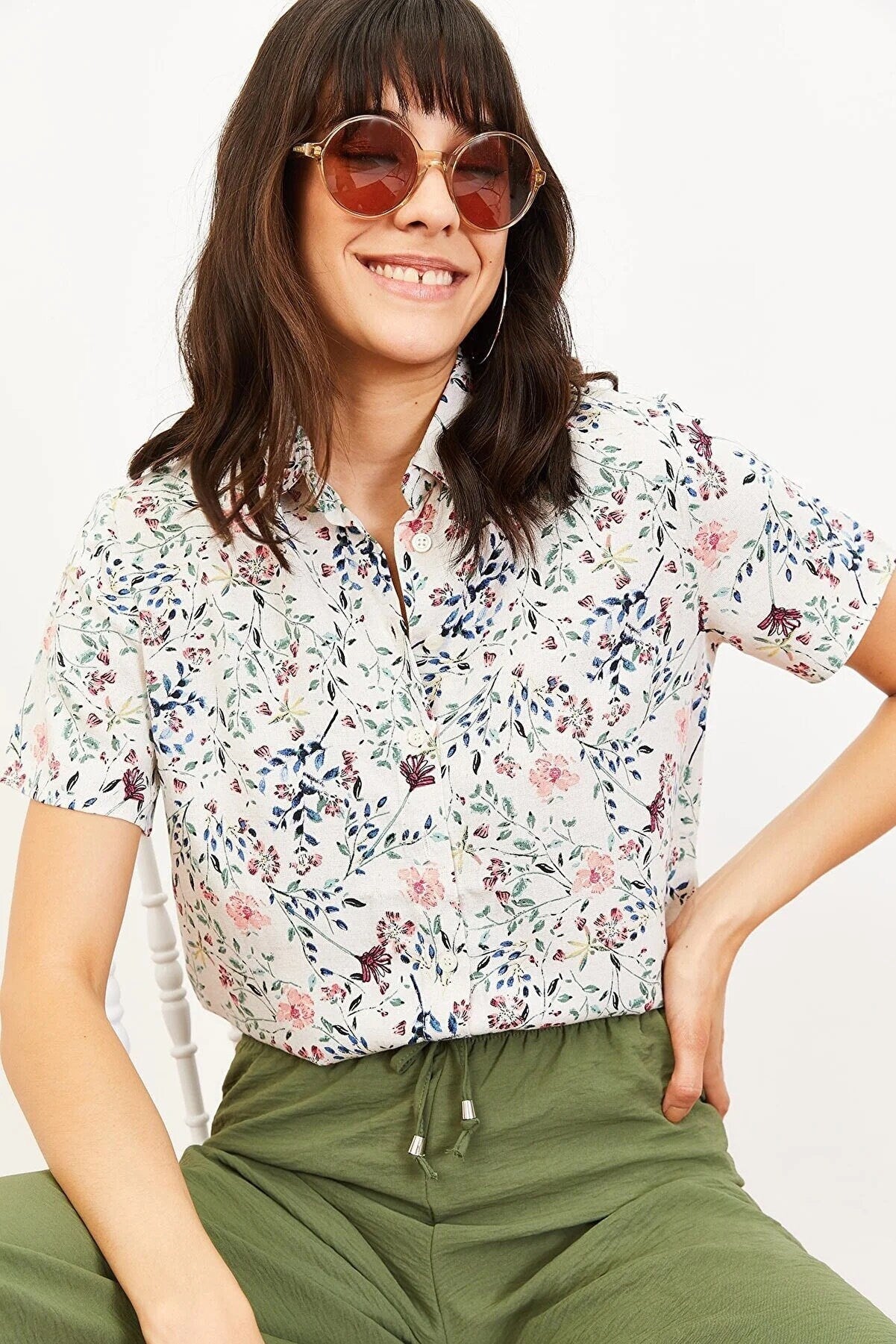 Mini Soft Pink Floral Short Sleeve Blouse