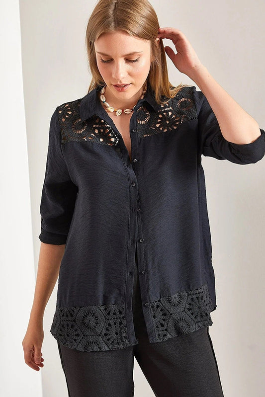 Zwarte klassieke blouse met kant
