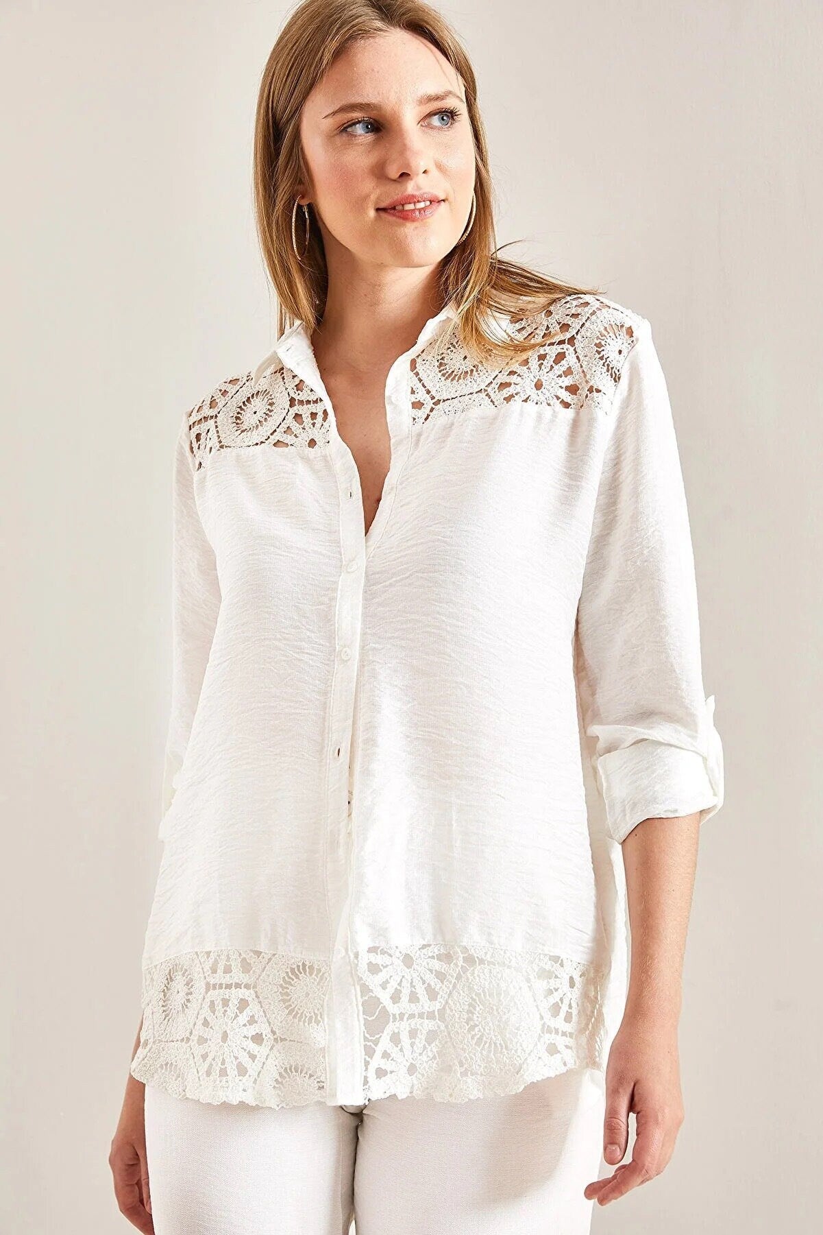 White Lace Design Classic Blouse