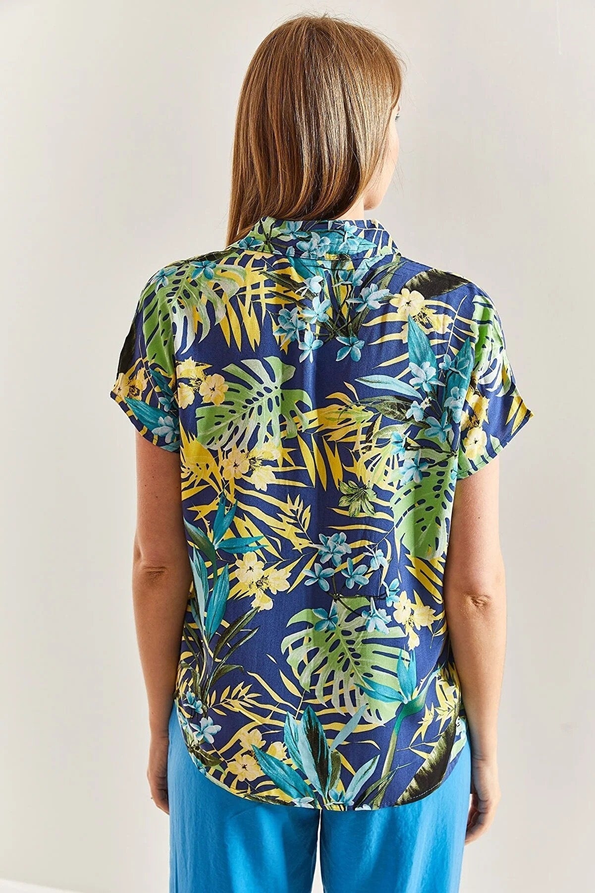 Green & Navy Blue Floral Short Sleeve Blouse