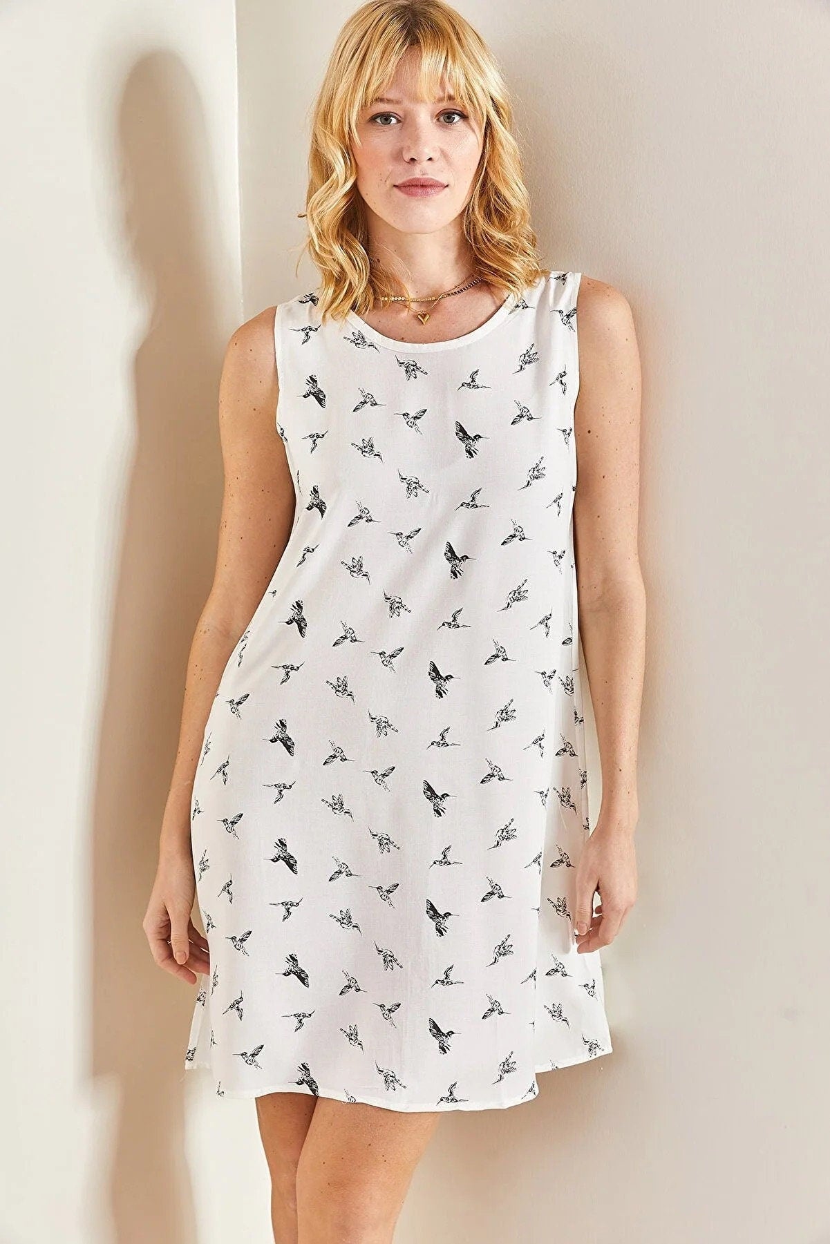 Lightweight Bird Print Shift Dress