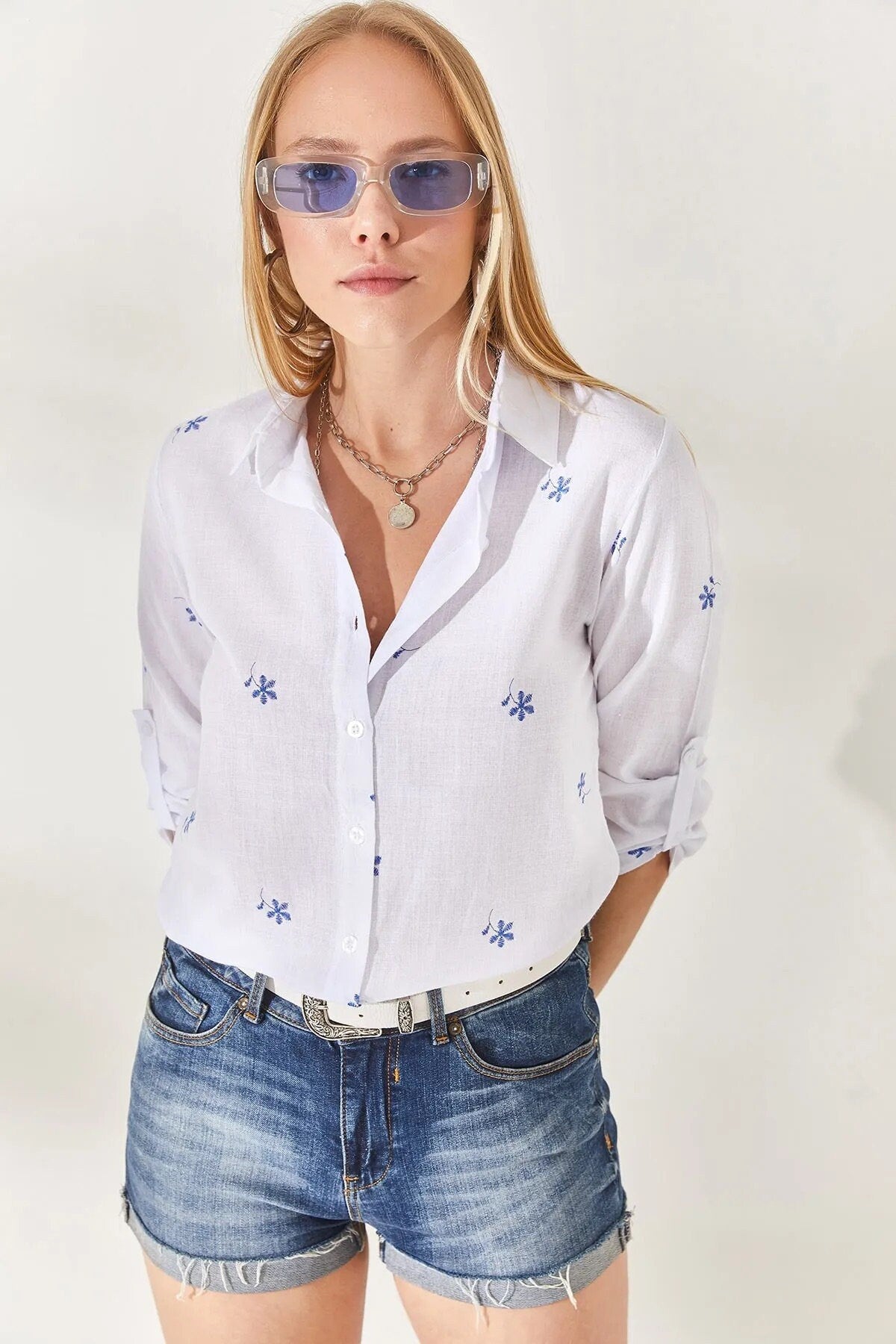 Mini Blue Floral White Linen Blouse