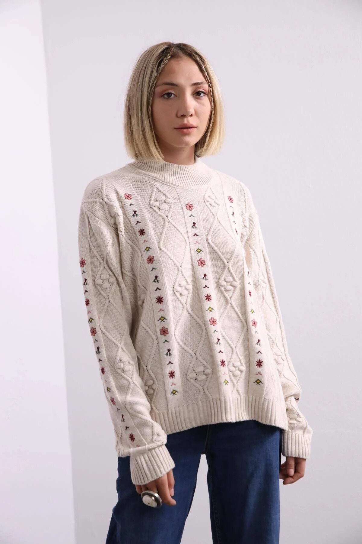 Floral Embroidered Beige Cable Sweater