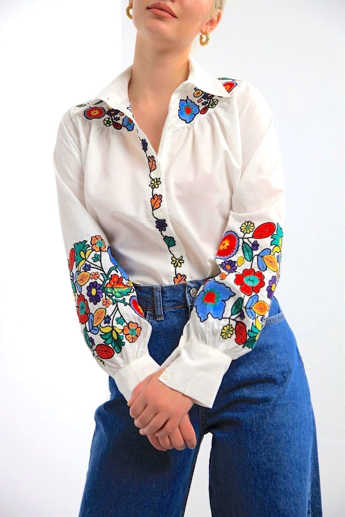 Forest Embroidered Linen Blouse in Mexican style