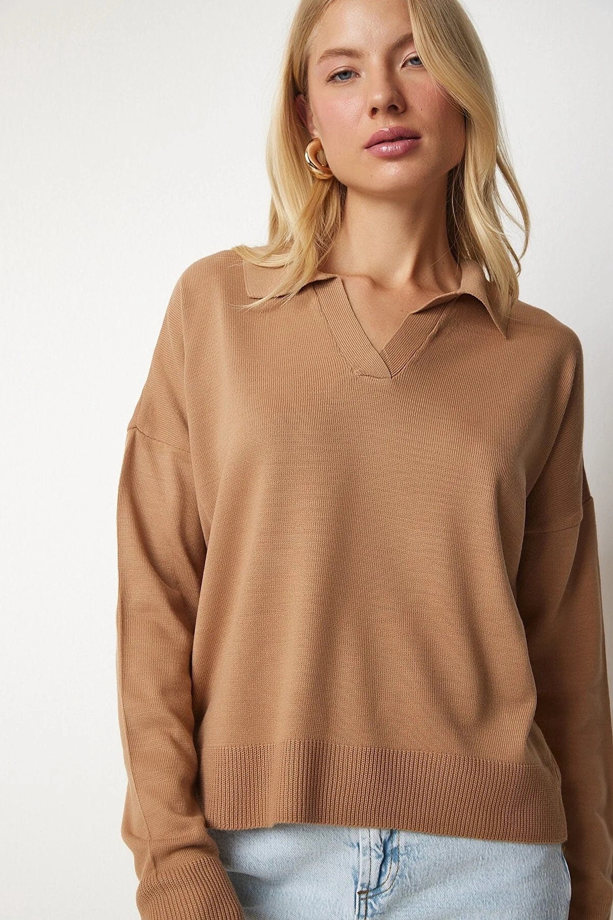 Johnny Collar Polo Camel Sweater