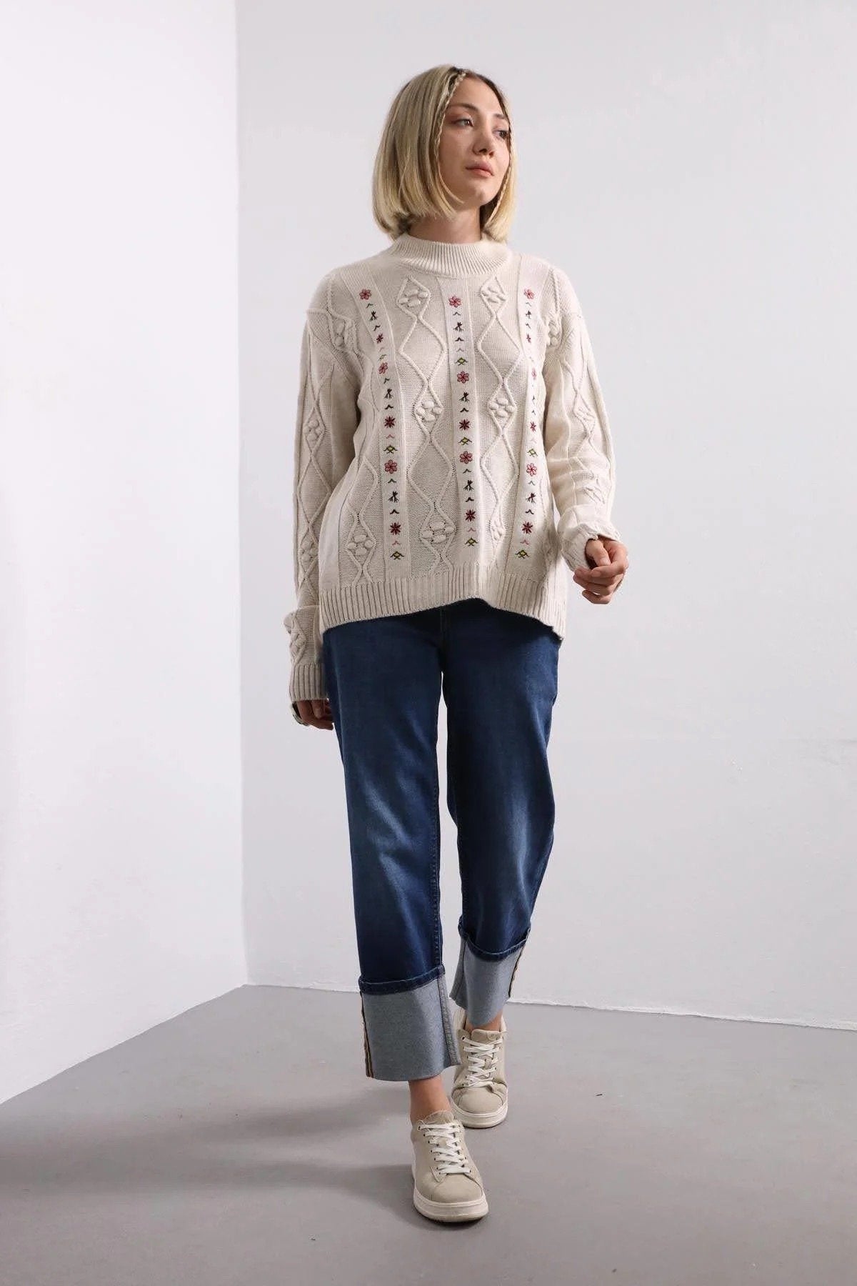 Floral Embroidered Beige Cable Sweater