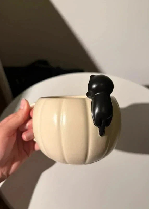 Starbucks Mug Ceramic Autumn Europe Pumpkin Black Peep Cat Halloween 12oz 2025