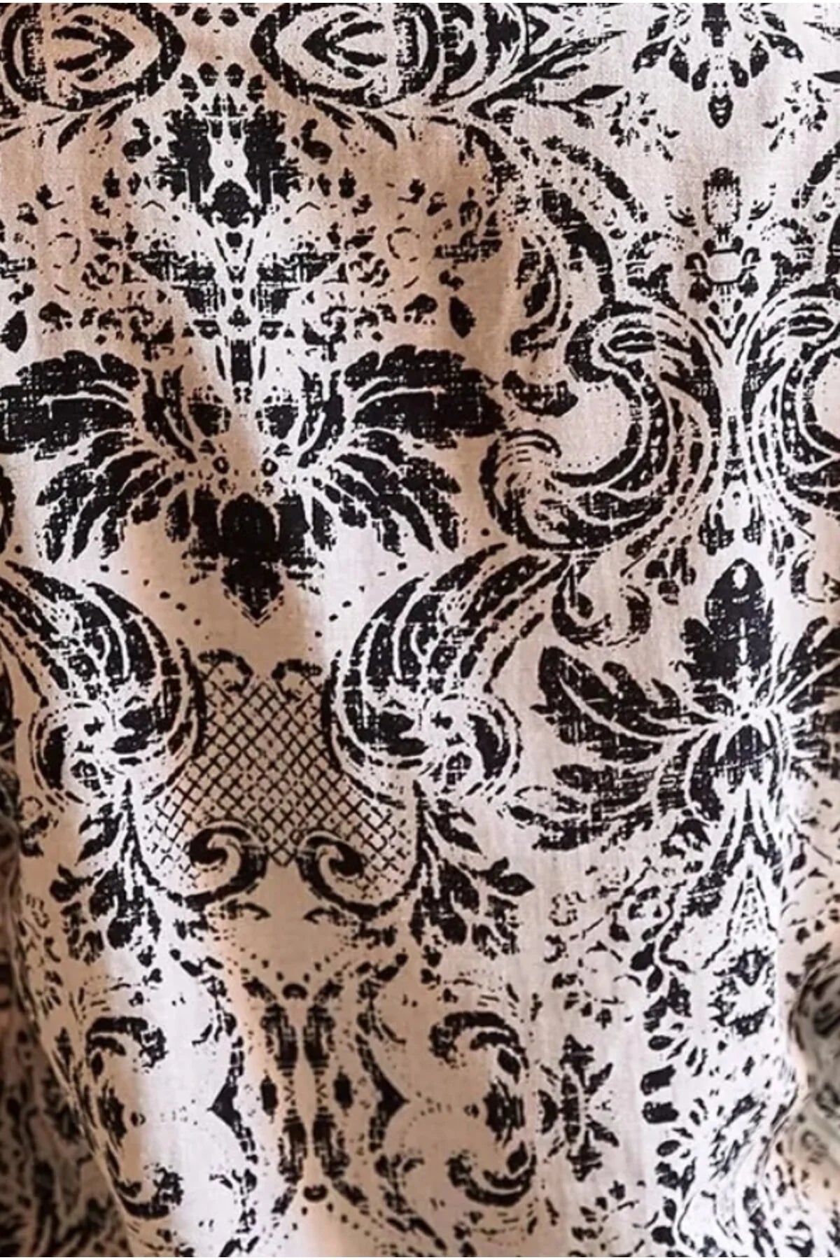 Beverly Black Floral Short Sleeve Button-Down Shirt